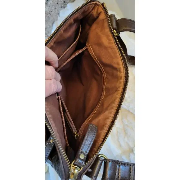Fossil Leather Crossbody Bag with adjustable strap in Brown Leather